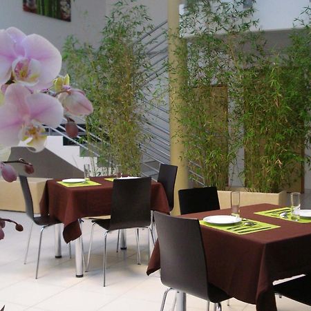 Hotel La Palmeraie Cornebarrieu Dış mekan fotoğraf